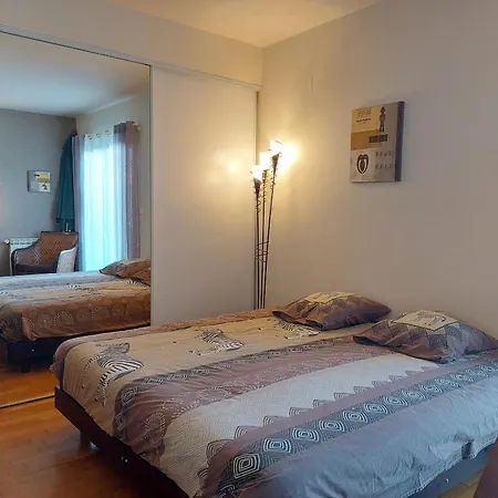 Maison Avec Jardin, Terrasse Et Parking Proche - Fr-1-239-772 *