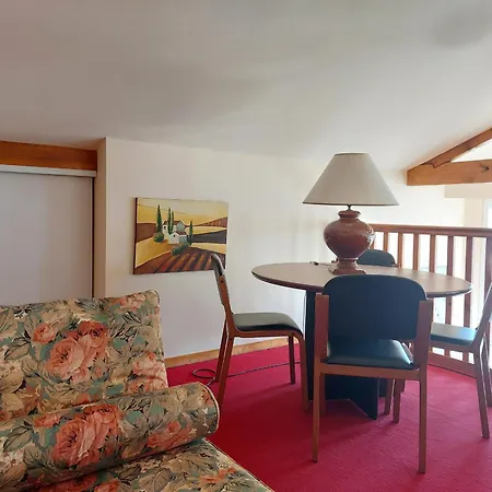 Maison Avec Jardin, Terrasse Et Parking Proche - Fr-1-239-772