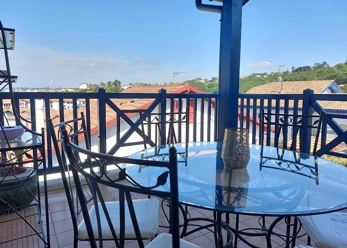 شقة Maison Avec Jardin, Terrasse Et Parking Proche - Fr-1-239-772